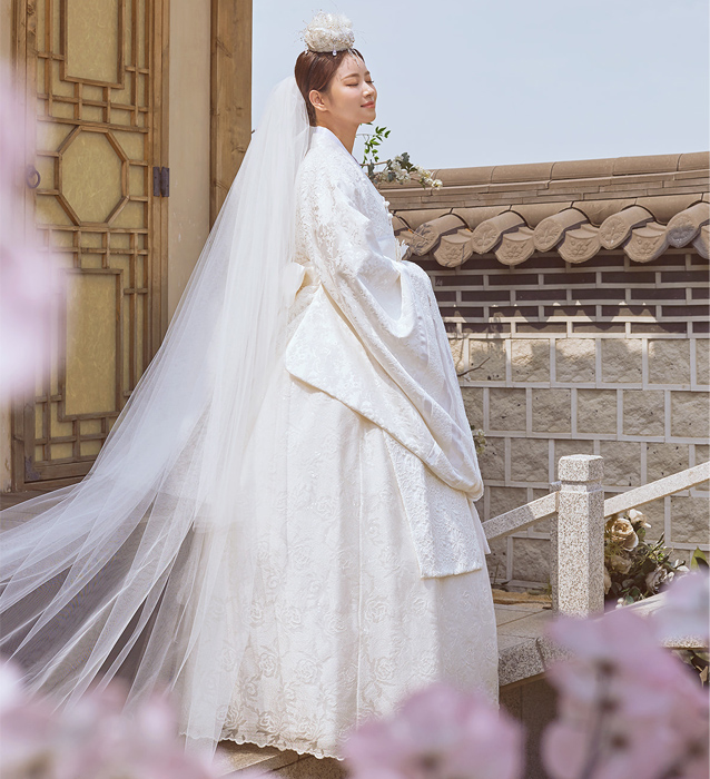 韓国　民族衣装　伝統衣装　花嫁　お色直し　ドレス