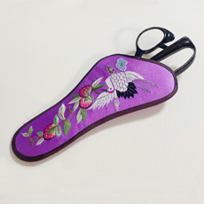 韓国雑貨　手刺繍はさみ入れ　鶴紫