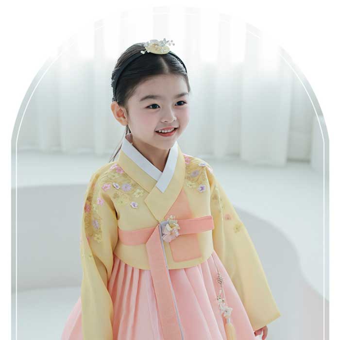 チマチョゴリ　110-120くらい Amazon.co.jp: [Reiheikanemochi] 120cm~150cm 可愛い子供用